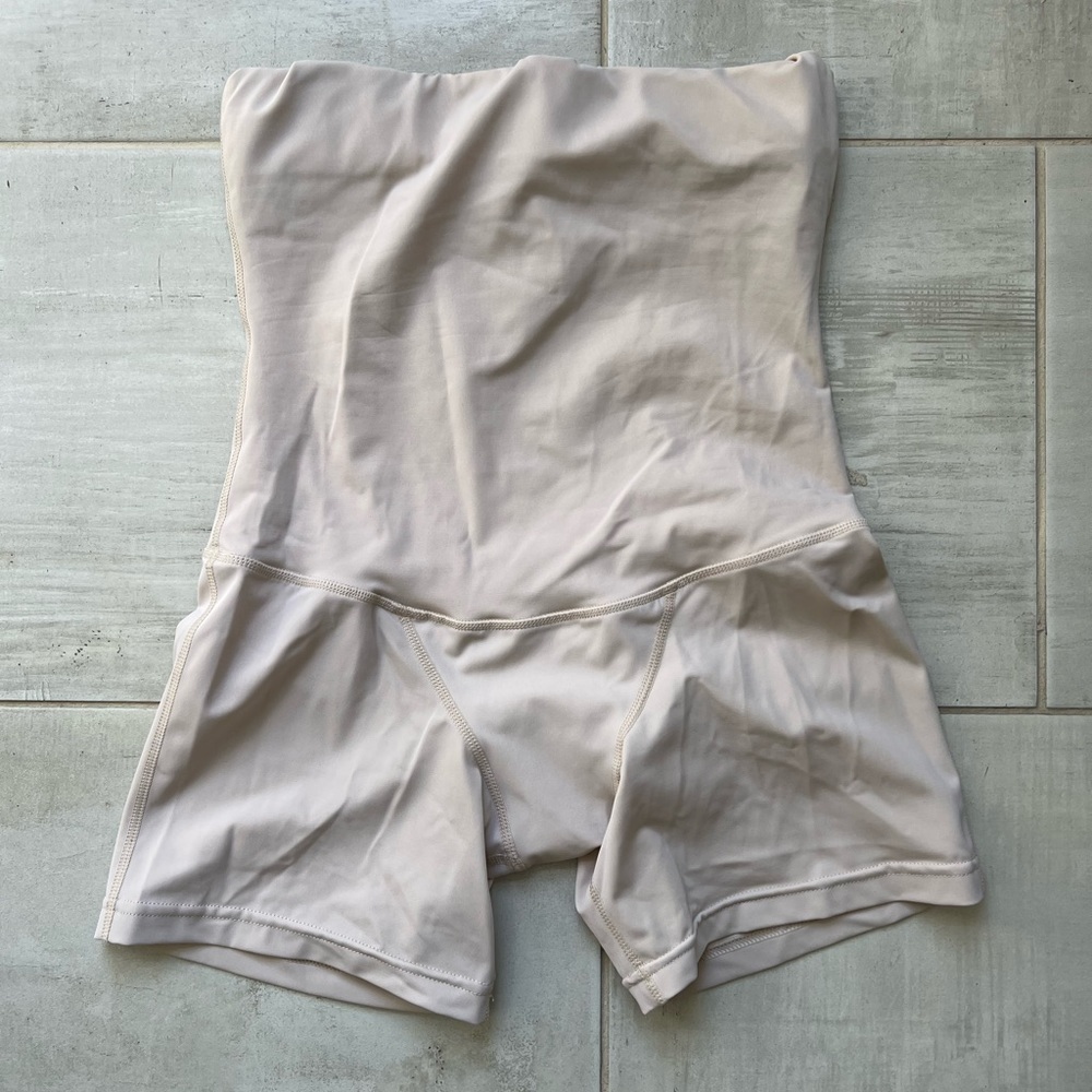 SRC postpartum recovery shorts mini size M